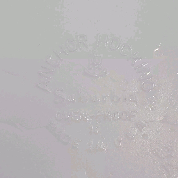 Anchor Hocking Fire King Dinner Plate Milk Glass Gold Rim 10" Replacement MCM 4 - Picture 8 of 8